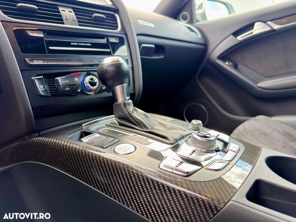 Audi RS5 4.2 FSI quattro Stronic - 16