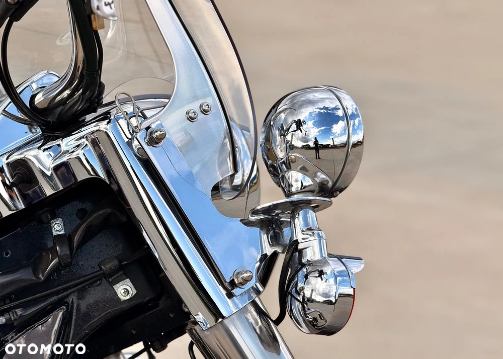 Harley-Davidson Touring Road King - 20