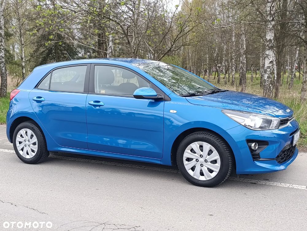 Kia Rio 1.2 M - 10