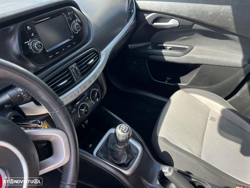 Fiat Tipo 1.3 M-Jet Lounge - 40