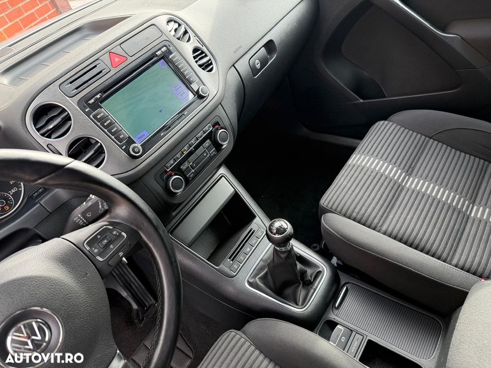 Volkswagen Tiguan - 20