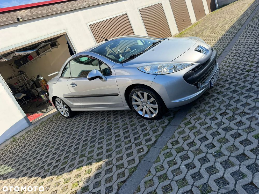 Peugeot 207 120 Automatik Sport - 2