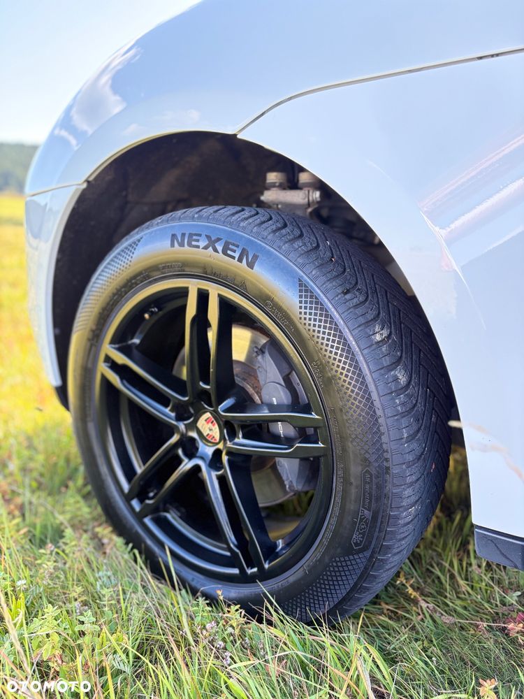 Porsche Macan Standard - 6
