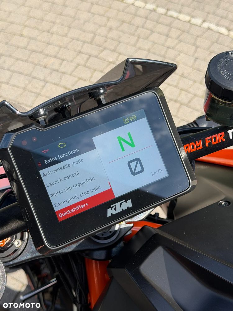 KTM Super Duke - 23