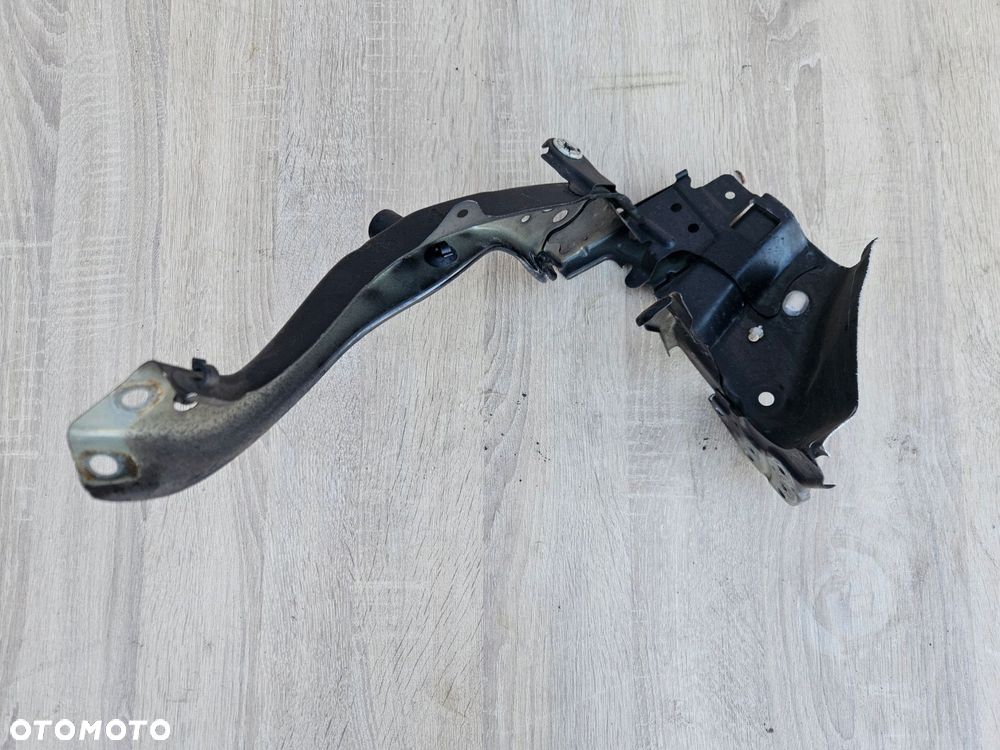 toyota verso 09-17 okular prawy przód - 1