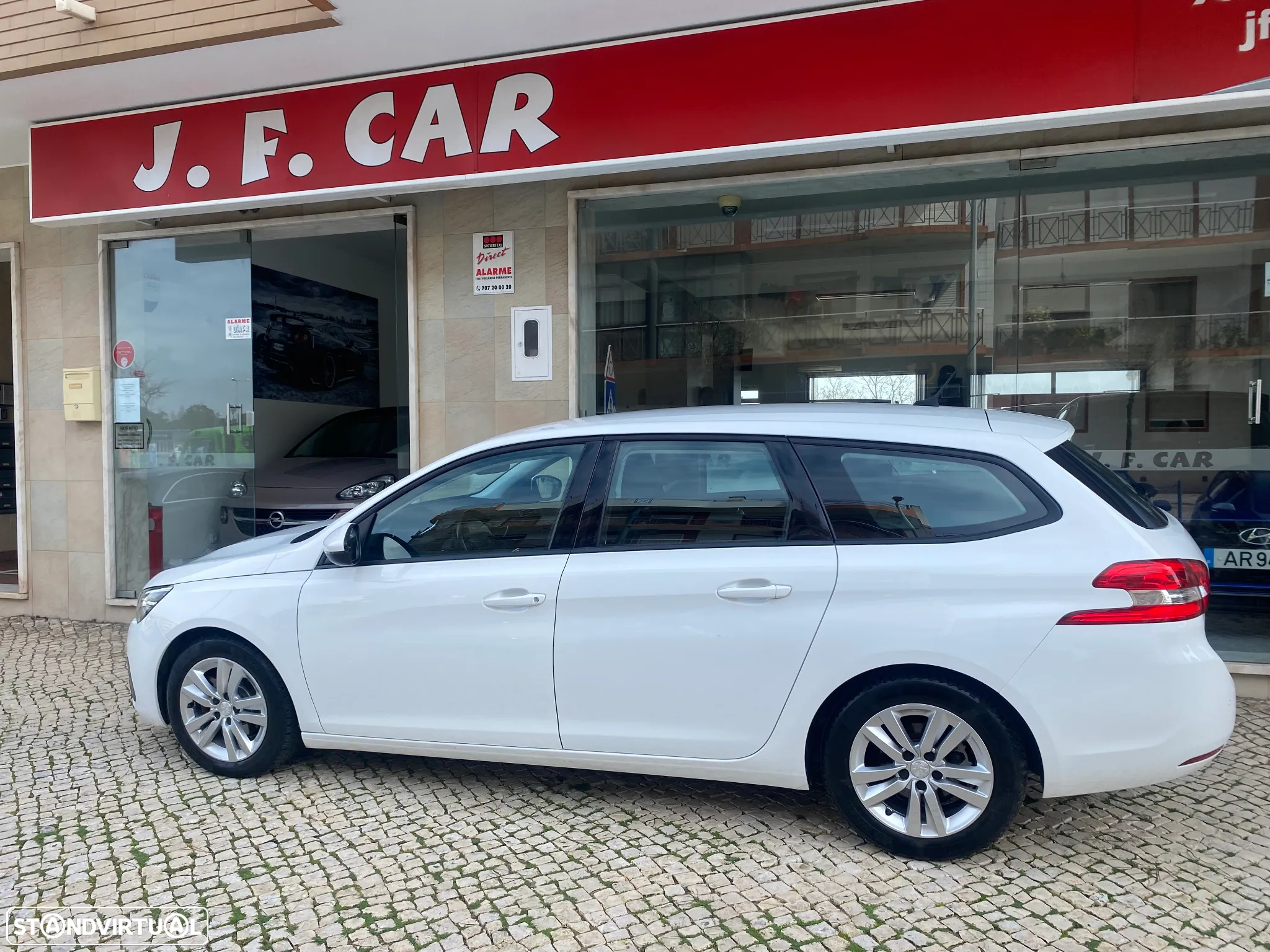 Peugeot 308 SW BlueHDi 120 EAT6 Stop & Start Active Business-Pack - 3