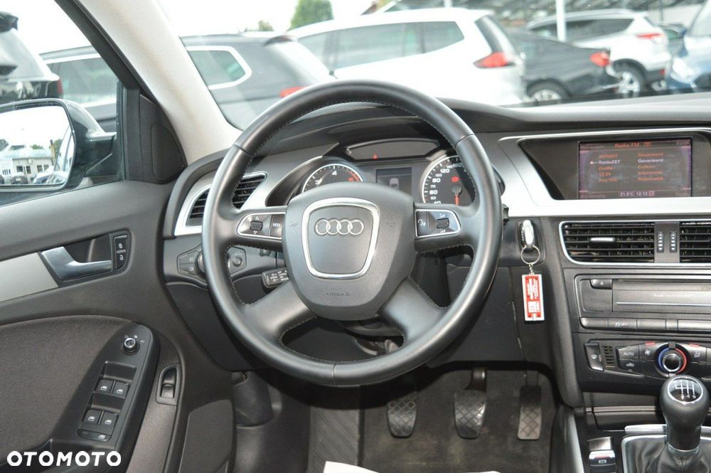 Audi A4 Limousine - 20