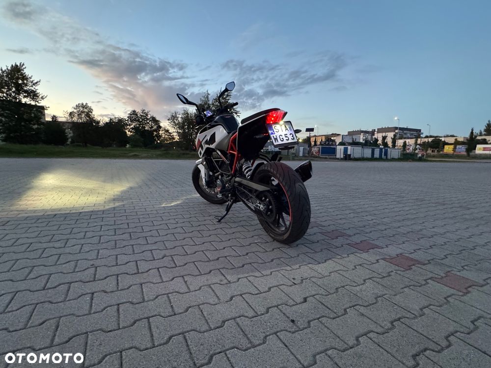 KTM Duke - 4