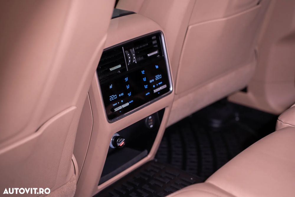 Porsche Cayenne Tiptronic S - 27