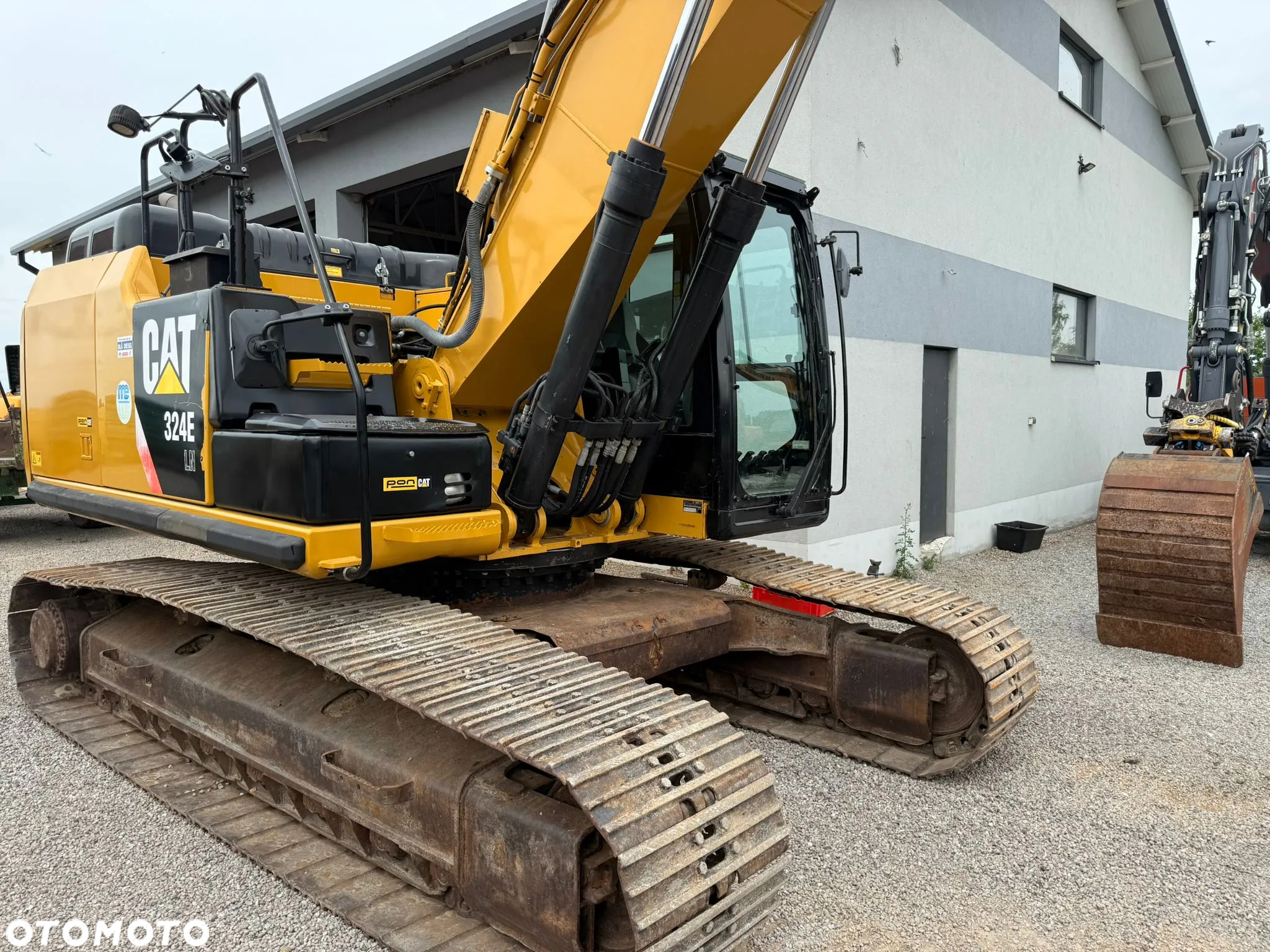 Caterpillar 324 E - 6