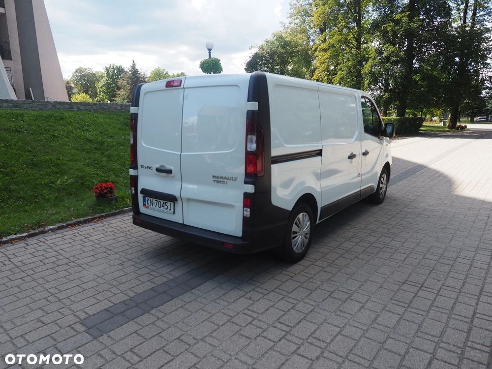 Renault trafic - 8