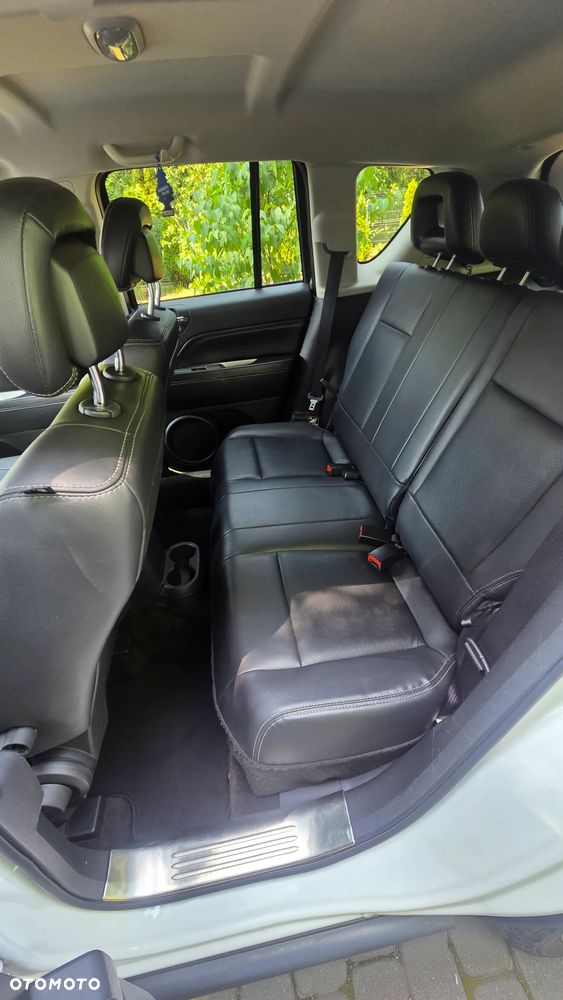 Jeep Compass - 11