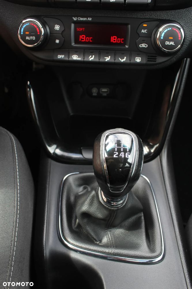Kia Ceed 1.0 T-GDI ISG GT Line - 30