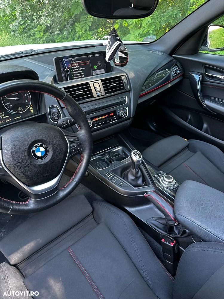 BMW Seria 1 118d - 30