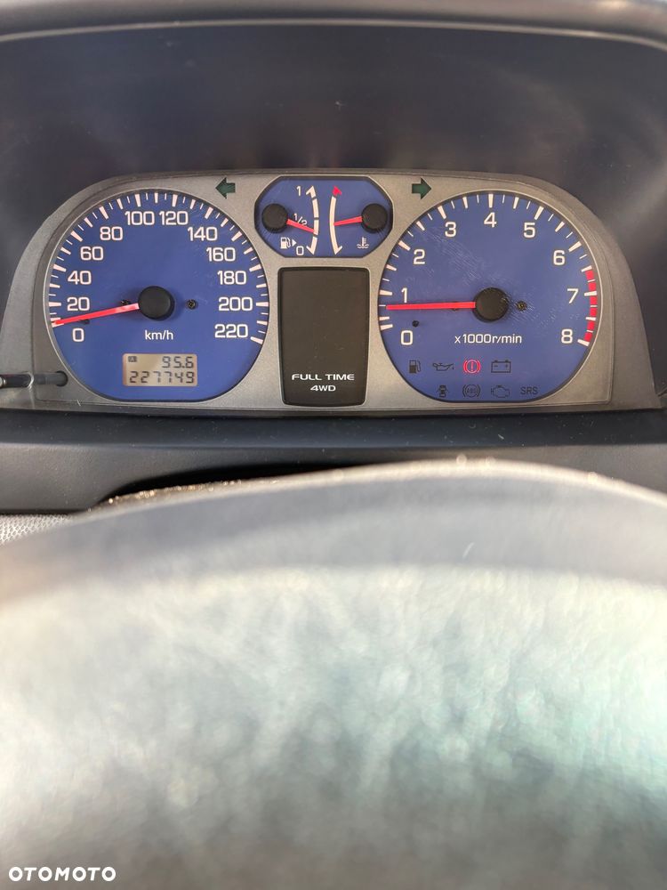 Mitsubishi Pajero Pinin - 7