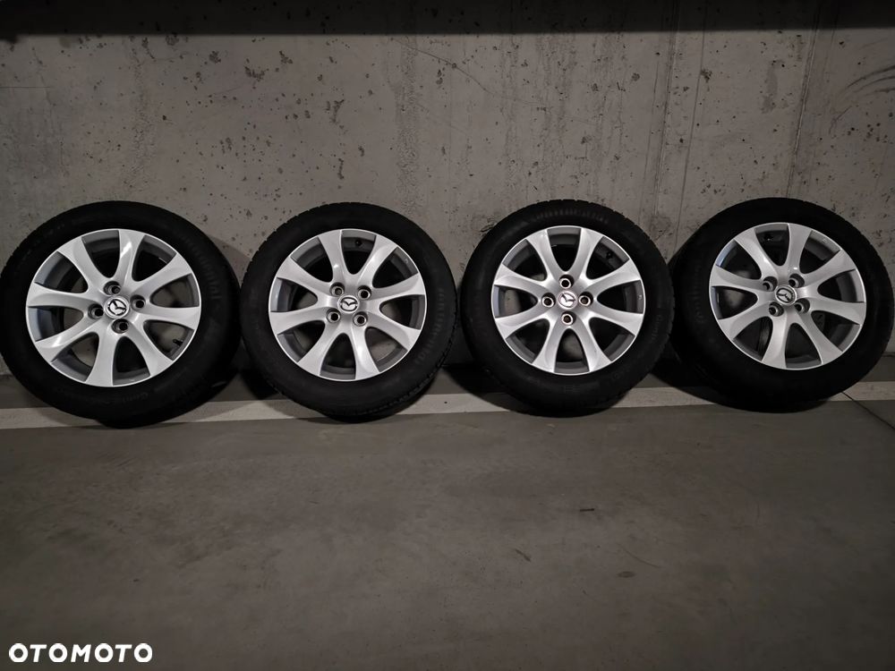 Mazda 2 1.3 Exclusive + - 22