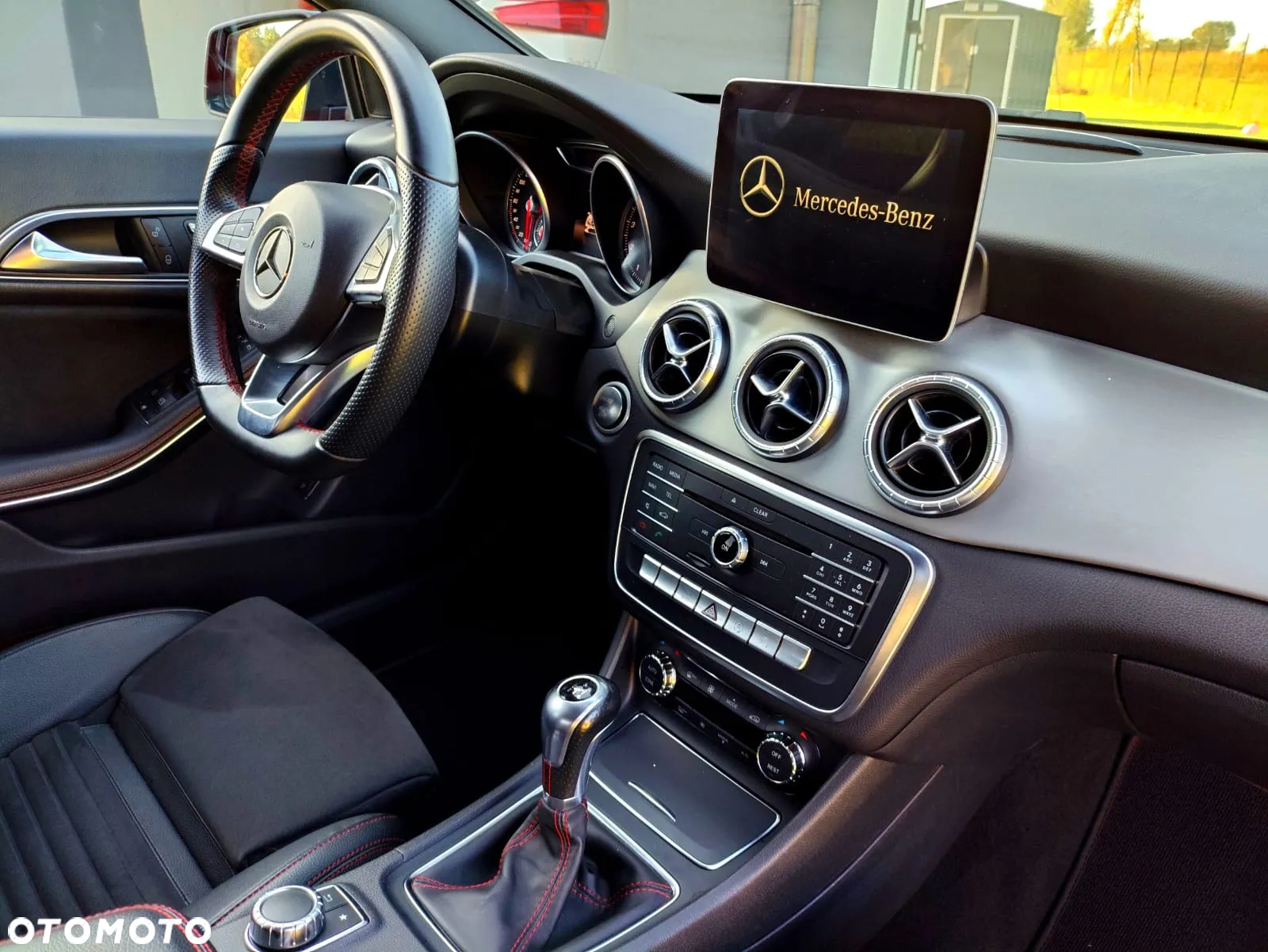 Mercedes-Benz CLA 180 AMG Line - 15