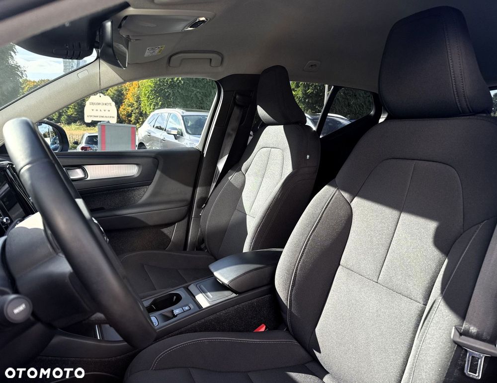 Volvo XC 40 - 23