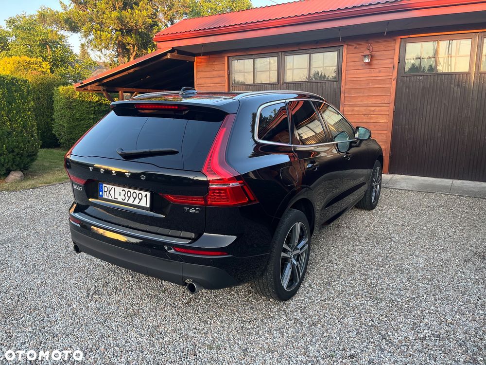 Volvo XC 60 T6 AWD Momentum Pro - 6