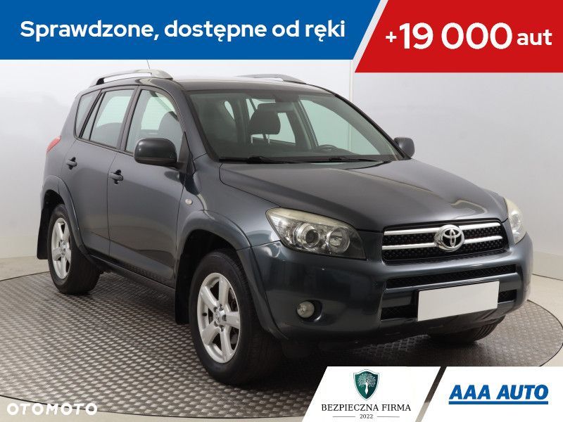 Toyota RAV4 - 2