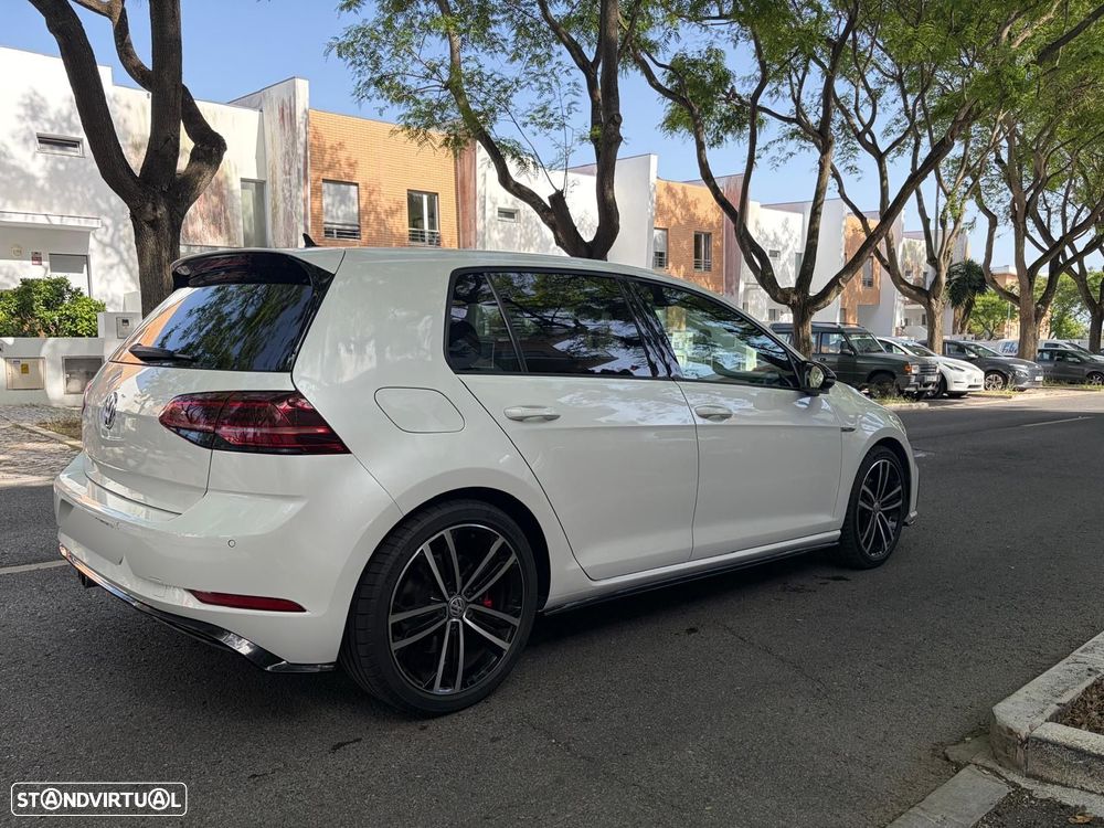 VW Golf GTD 2.0 TDI SCR DSG - 9