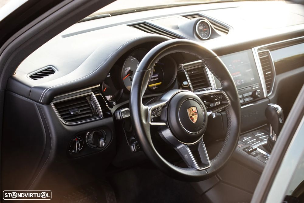 Porsche Macan GTS PDK - 19