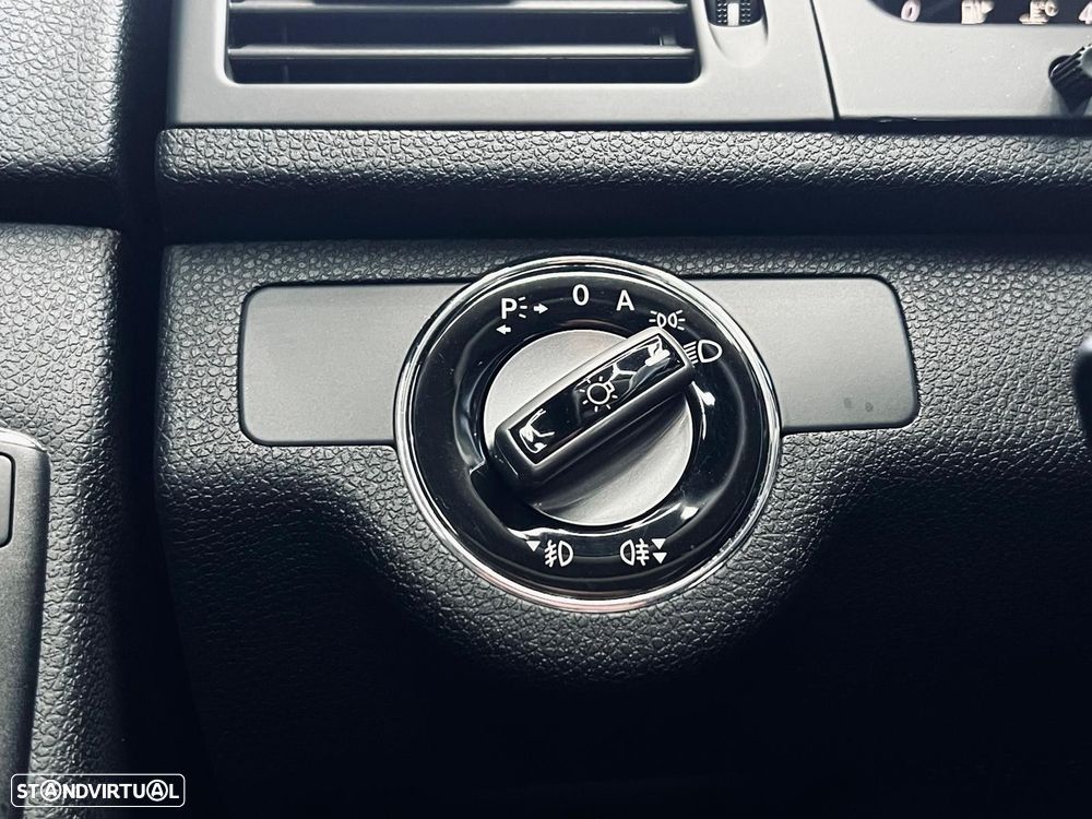Mercedes-Benz C 220 CDi Avantgarde BlueEfficiency - 30