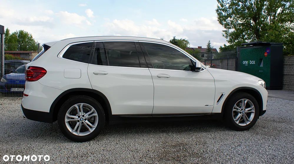 BMW X3 xDrive30i GPF Advantage sport - 3
