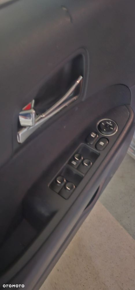 Hyundai i30 1.4 Comfort - 12