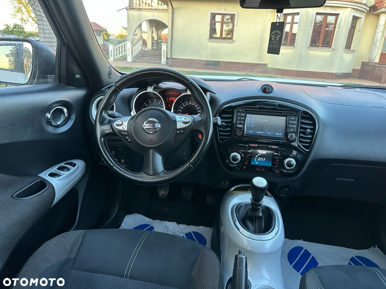 Nissan Juke 1.2 DIG-T Tekna - 17
