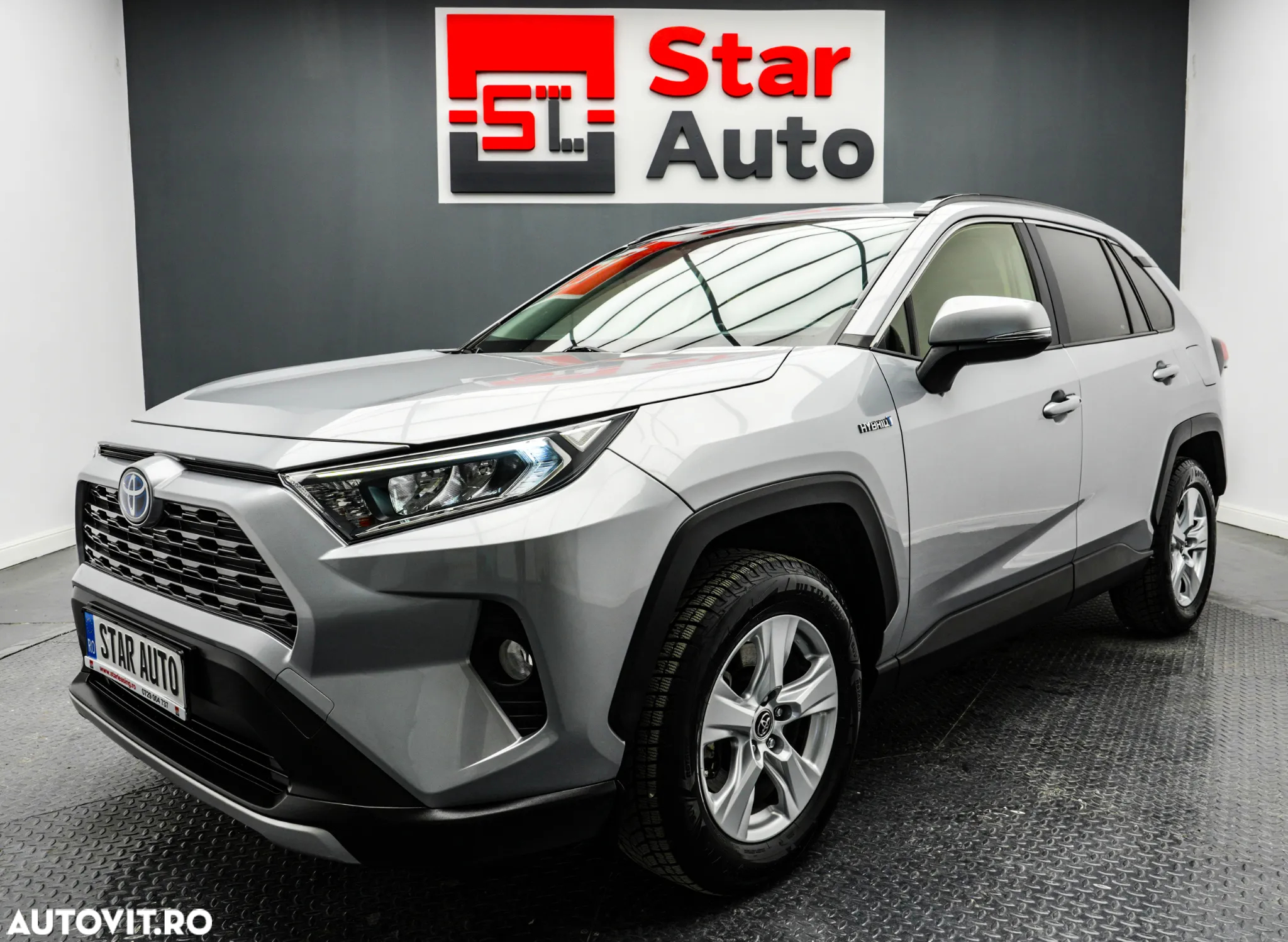 Toyota RAV4 2.5 Hybrid VVT-iE 4x2 Dynamic - 2