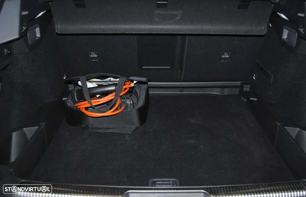 DS DS7 E-Tense Performance Line+ EAT8 - 37