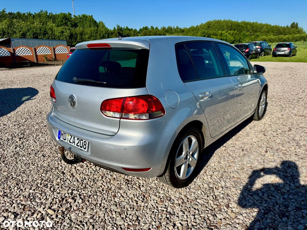 Volkswagen Golf - 38