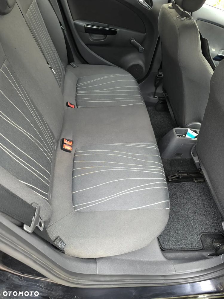 Opel Corsa 1.4 16V Sport - 8