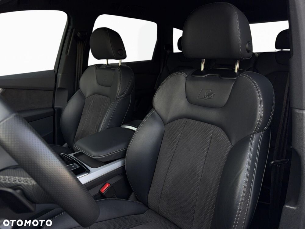 Audi Q7 55 TFSI mHEV Quattro S Line Tiptr - 32