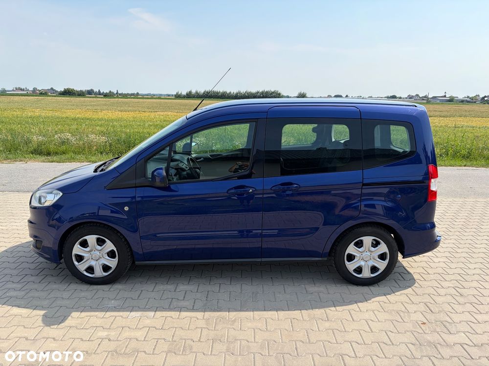 Ford Tourneo Courier 1.0 EcoBoost Ambiente - 4