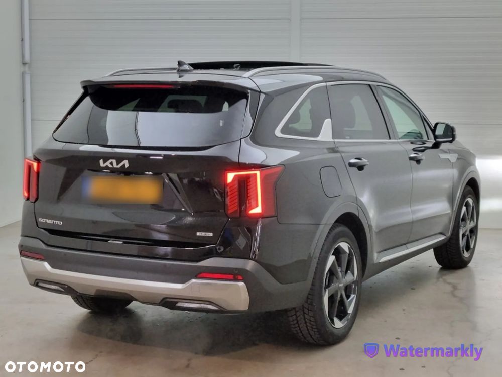 Kia Sorento - 3