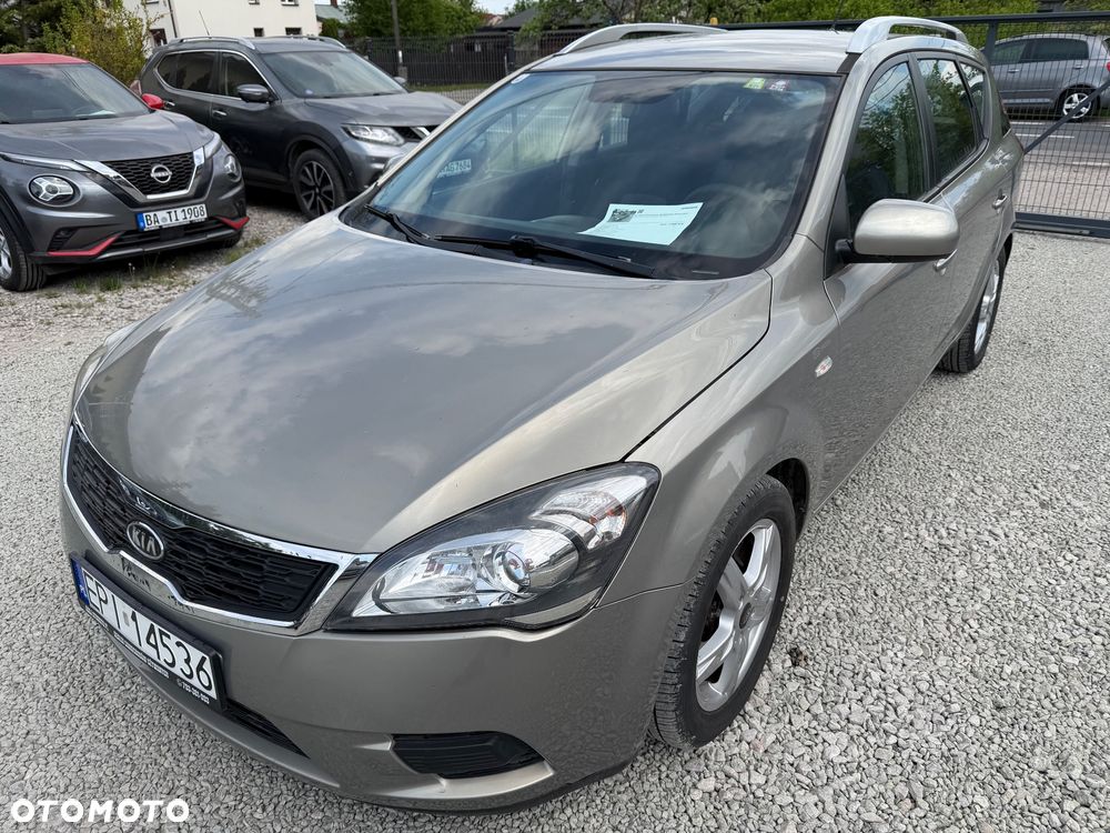 Kia Ceed 1.4 CVVT Attract - 9