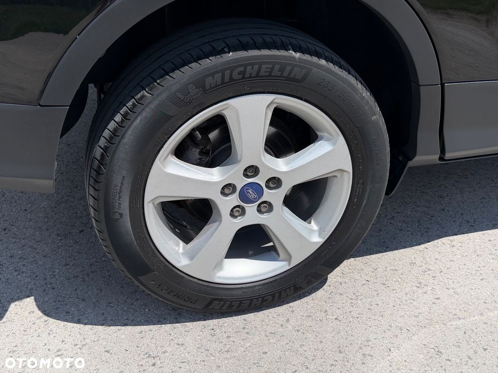 Ford Kuga 2.0 TDCi 4WD Titanium Plus - 28