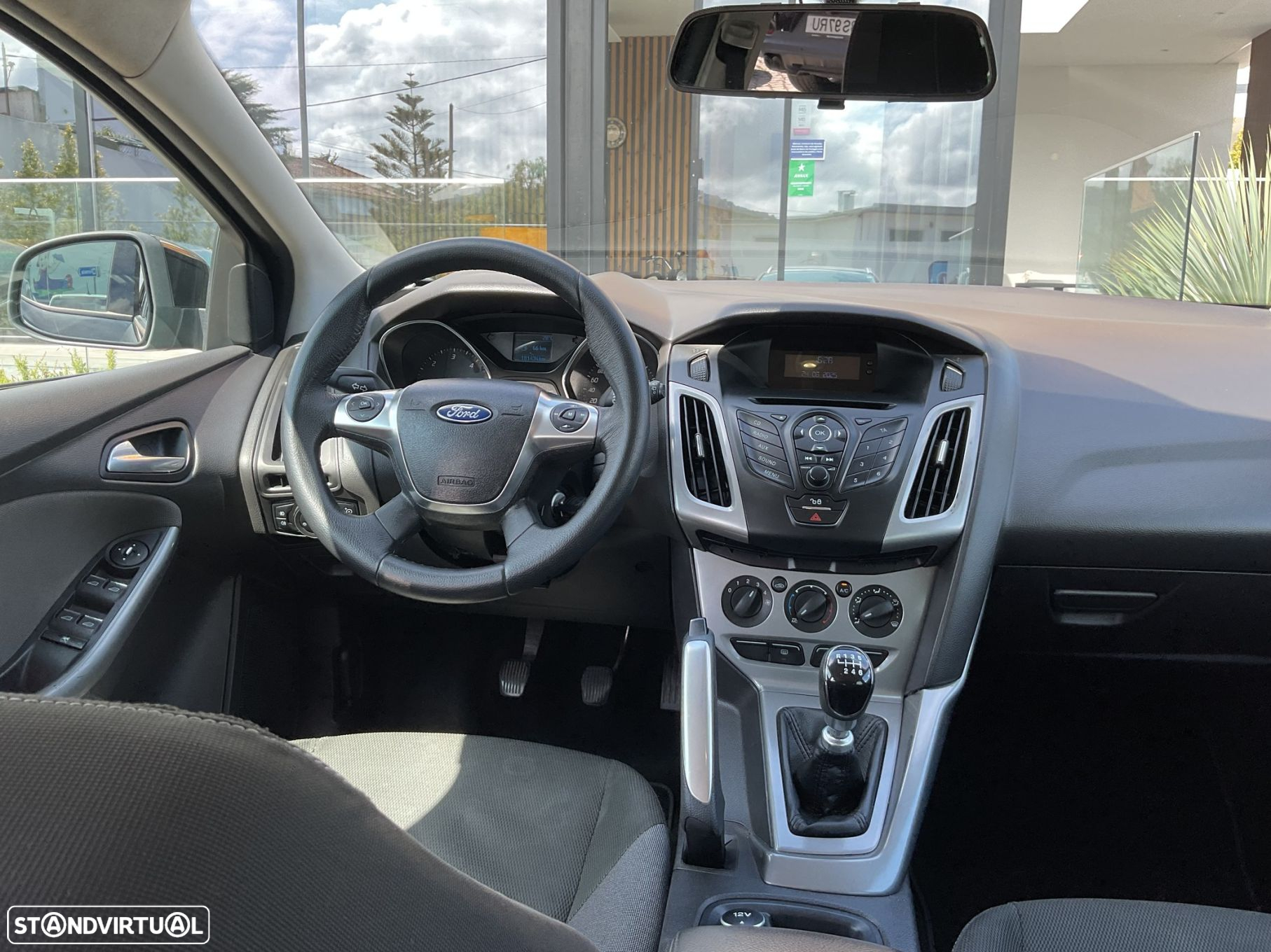 Ford Focus SW 1.6 TDCi Trend - 31