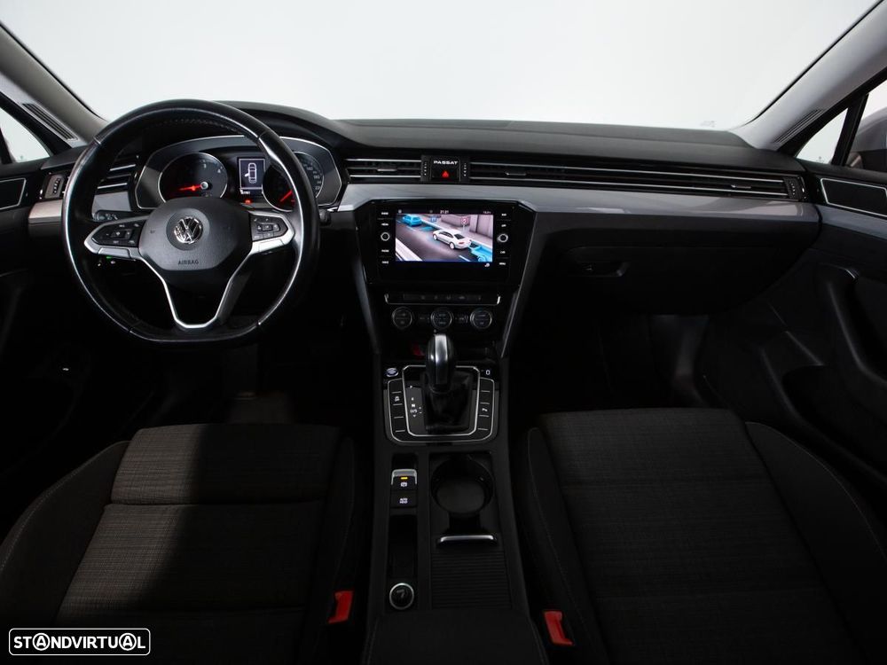 VW Passat 1.6 TDI Business DSG - 6