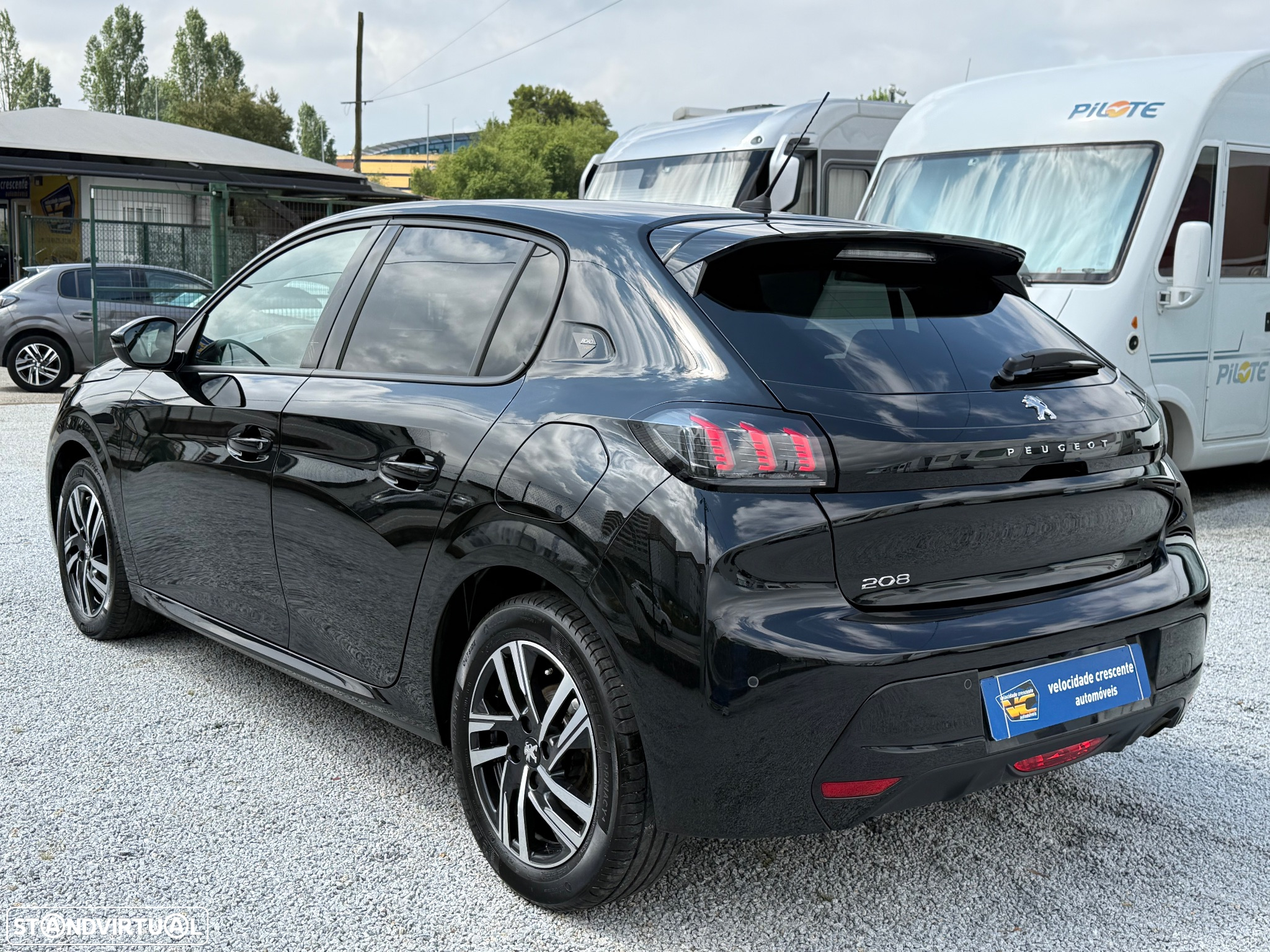 Peugeot 208 1.2 PureTech Allure - 13