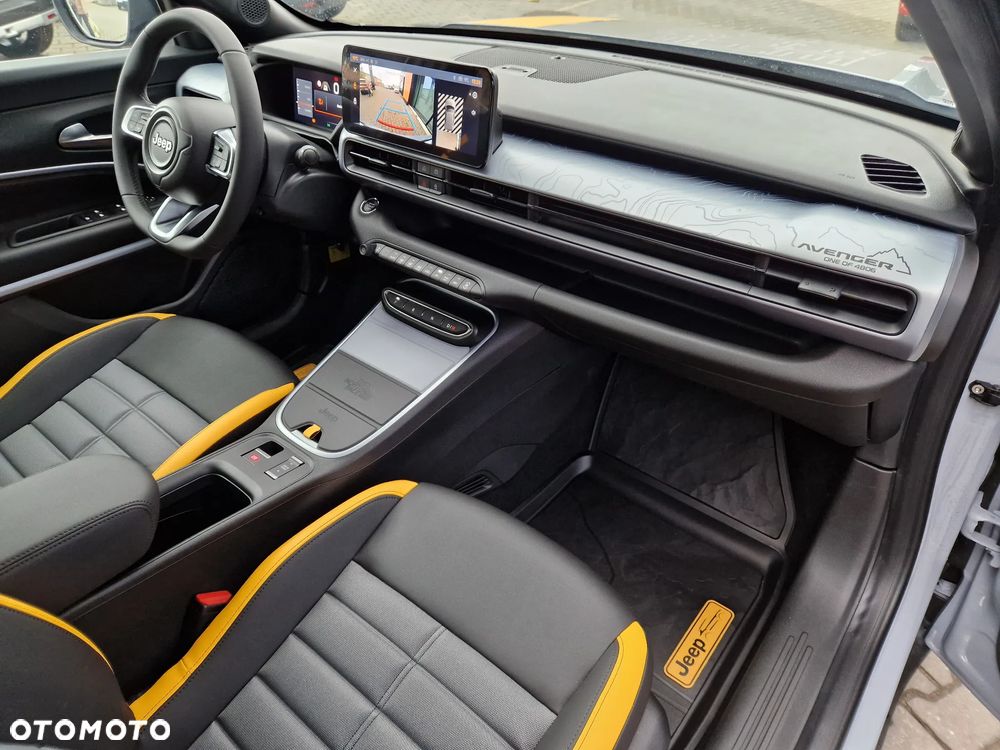 Jeep Avenger 1.2 T3 mHEV The North Face 4xe eDCT6 - 17