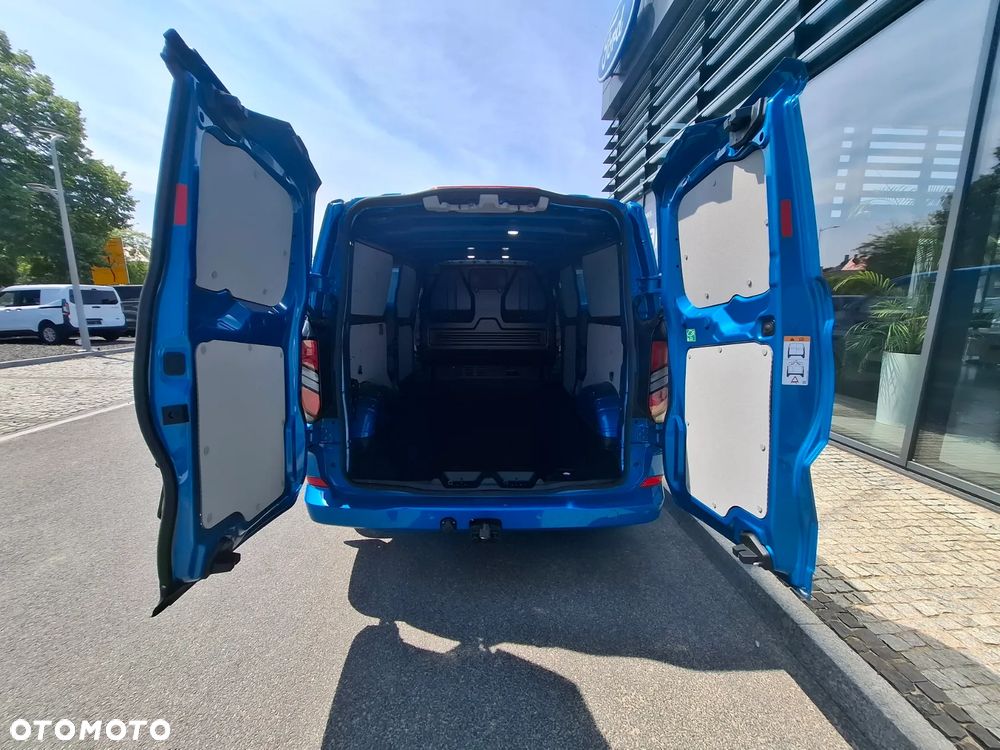 Ford Transit Custom VAN Limited AWD - 9