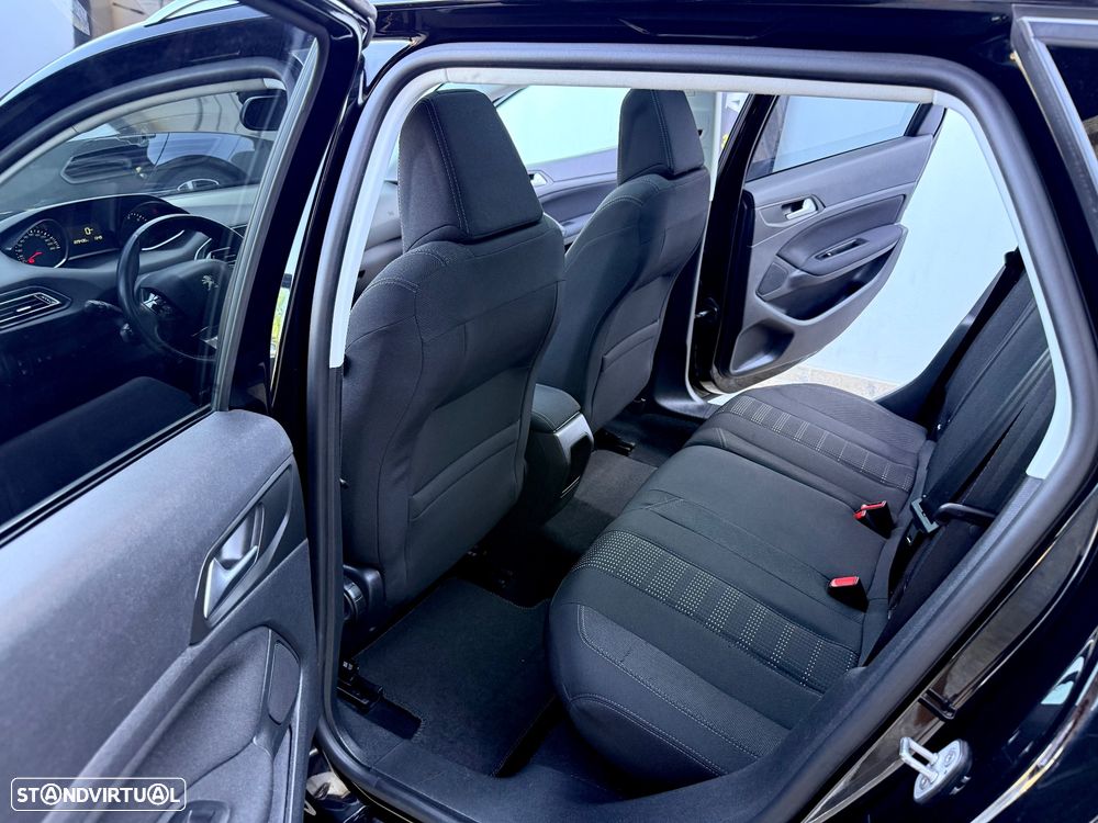 Peugeot 308 SW BlueHDi 120 Stop & Start Style - 44