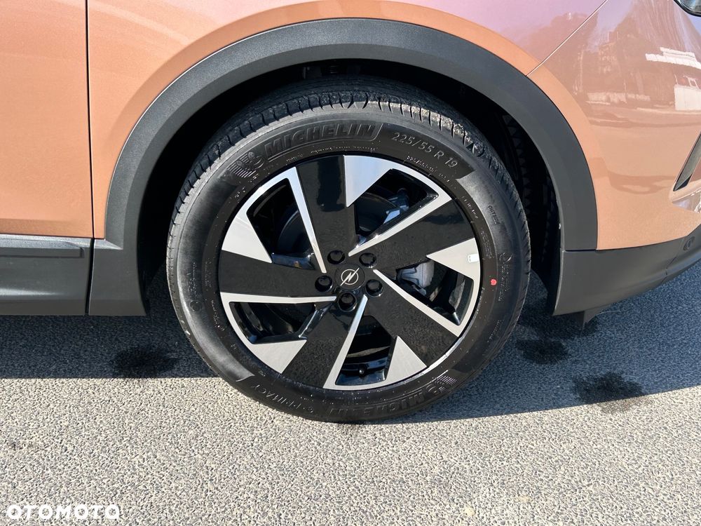 Opel Grandland 1.2 mHEV GS eDTC6 - 4