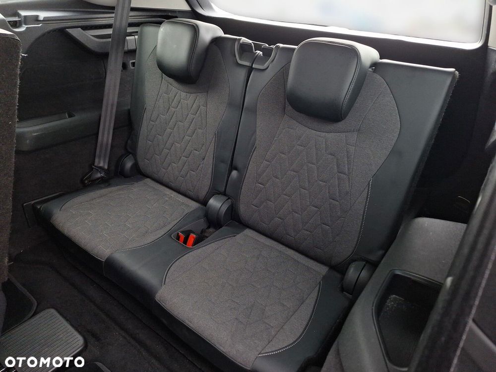 Volkswagen Tayron 1.5 eTSI mHEV Life DSG - 21