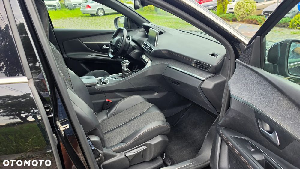 Peugeot 3008 - 10