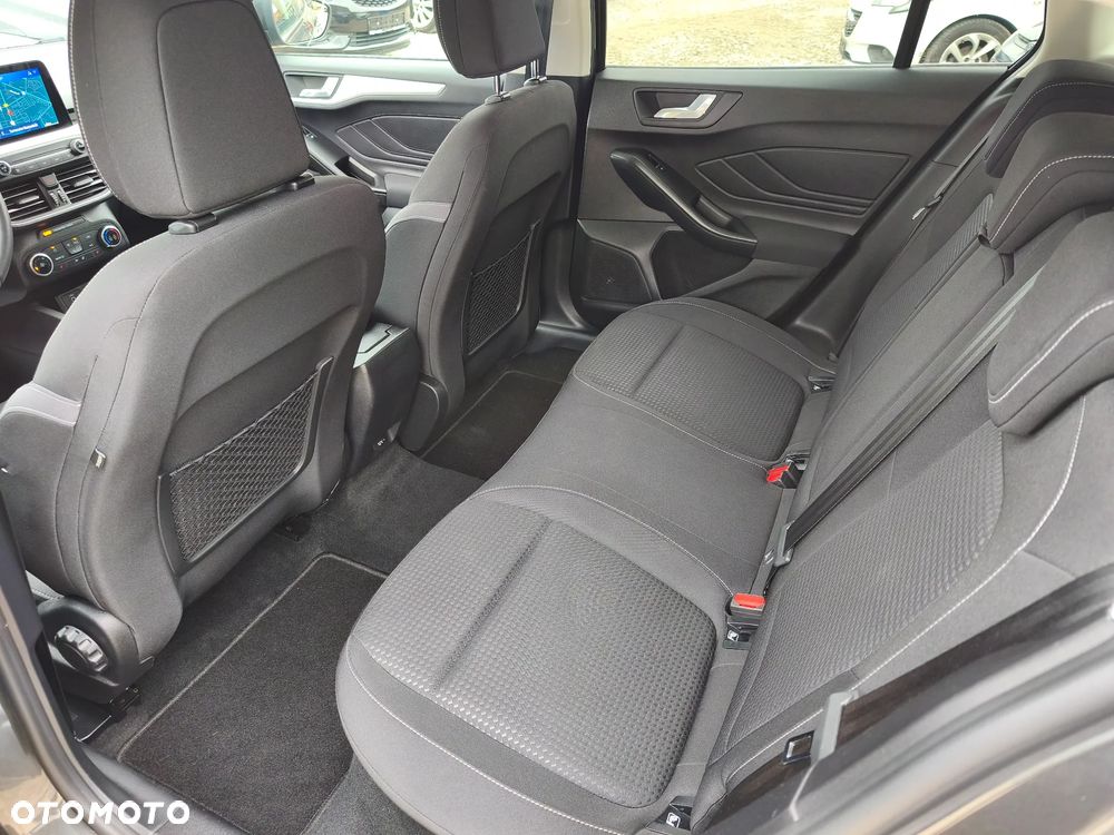 Ford Focus 1.0 EcoBoost Start-Stopp-System COOL&CONNECT - 16