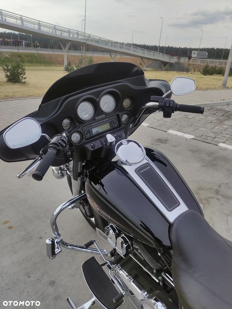 Harley-Davidson Electra - 9